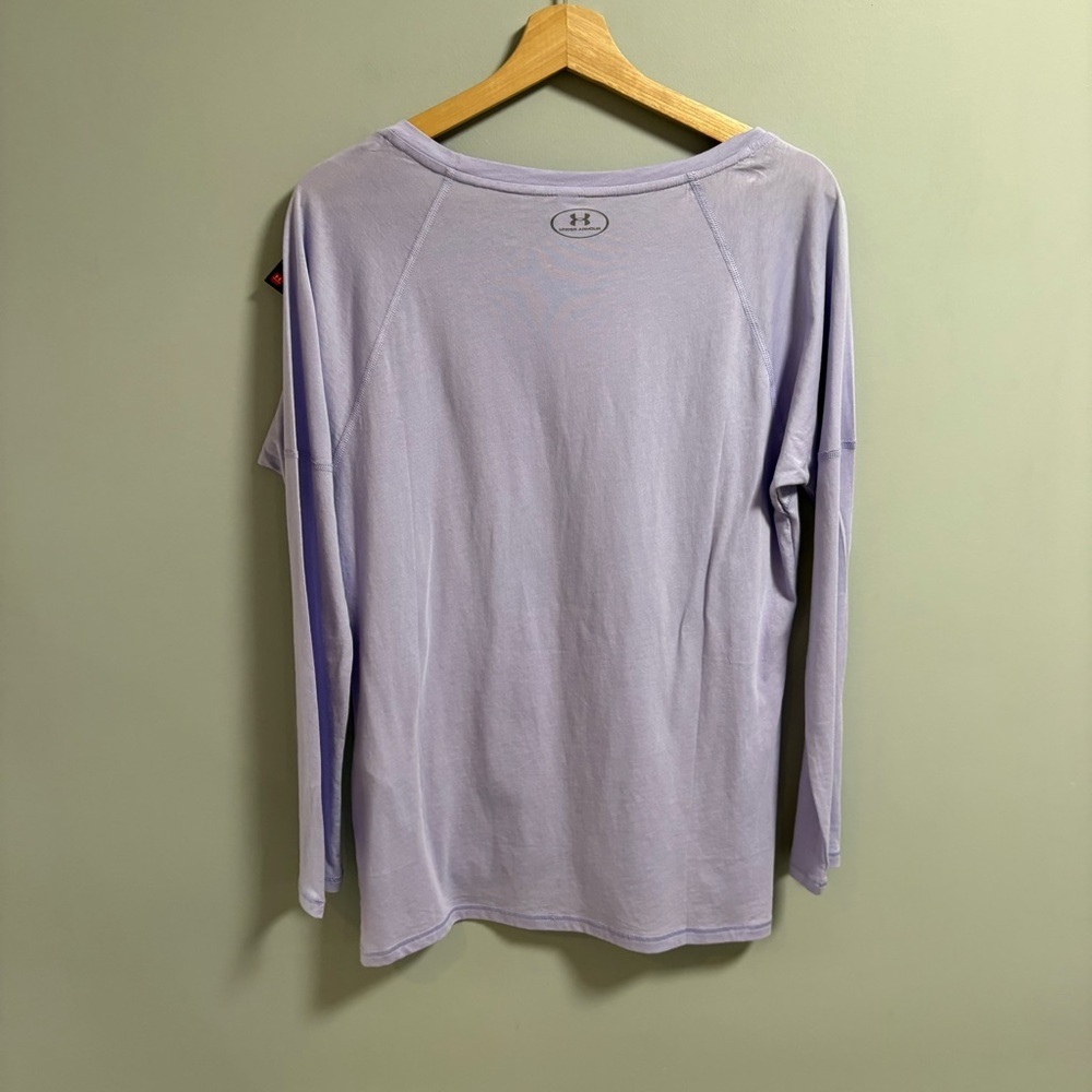 Under Armour Tee - Picture 2 of 6